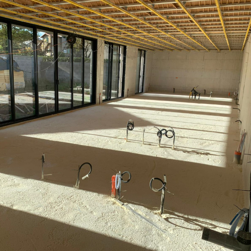 Application mousse polyuréthane projetée